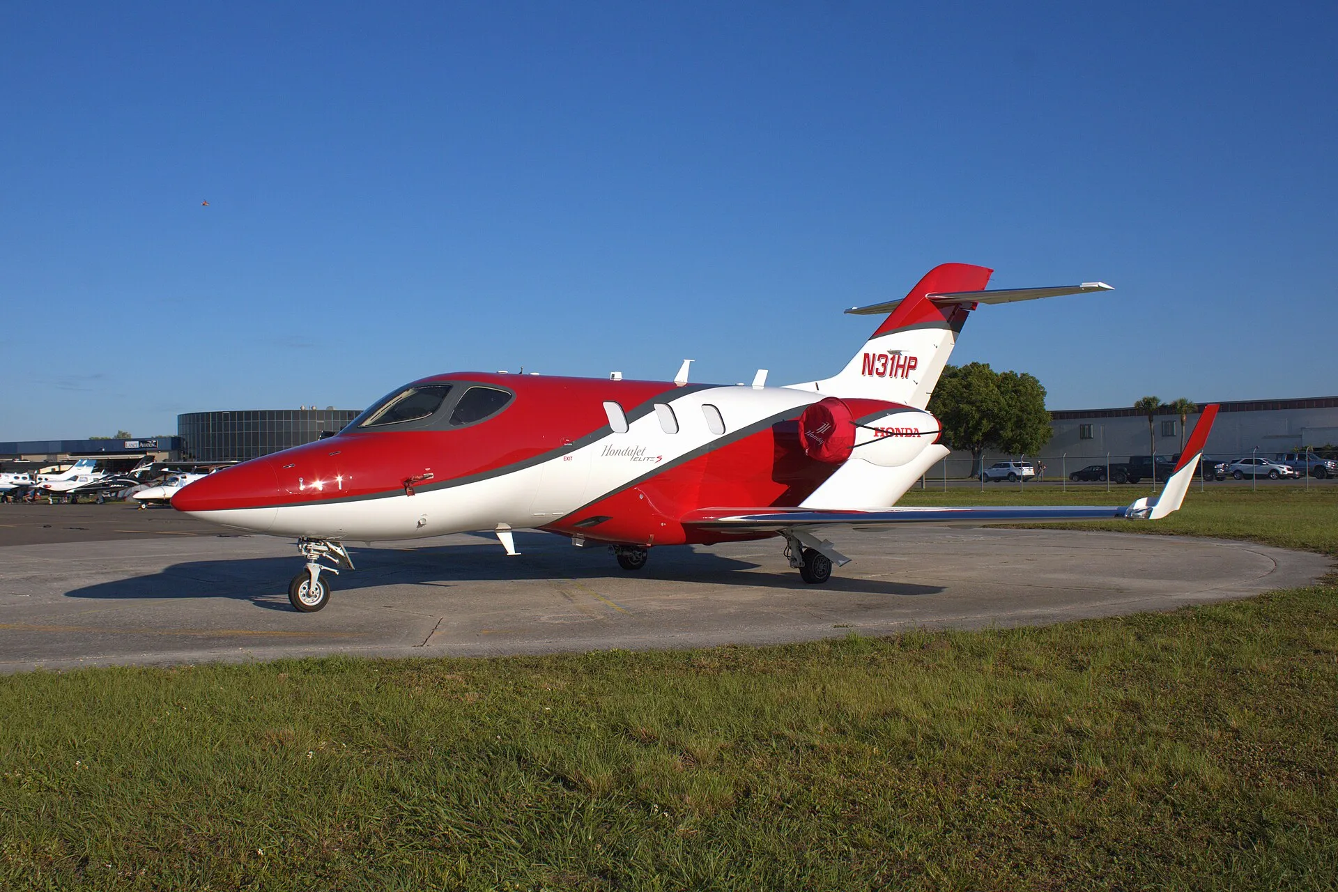 A HondaJet Elite II, second view