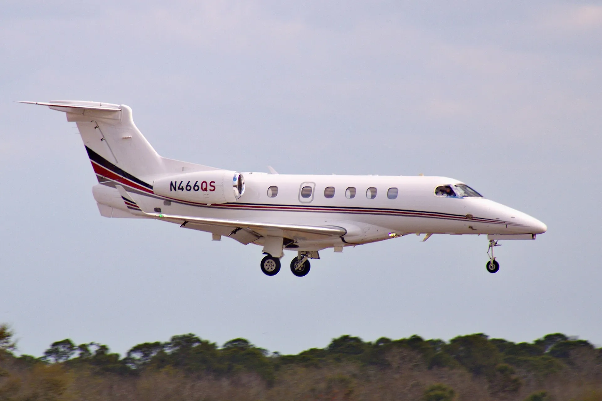 A Phenom 300E, second view